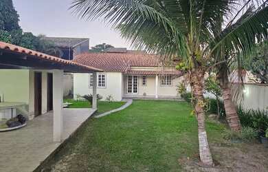 Imagem: A casa em condomínio possui 3 Dormitórios, 3 Banheiros, 2