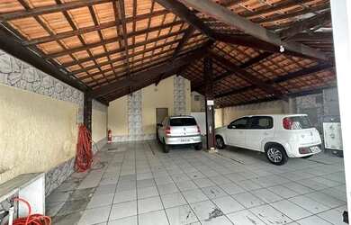 Imagem: A casa em condomínio possui 1 Dormitório, 1 Banheiro, 1 Vaga