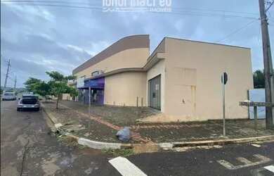 Imagem: O depósito possui 460m² de Área e está localizado em Ibiporã