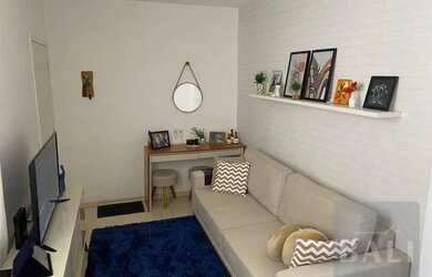 Imagem: O apartamento possui 2 Dormitórios, 1 Banheiro, 1 Vaga na garagem