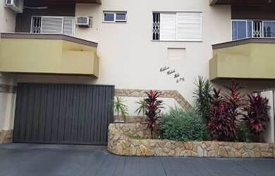 Imagem: O apartamento possui 3 Dormitórios, 2 Banheiros, 2 Vagas na