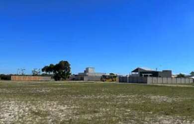 Imagem: O terreno possui 306m² de Área e está localizado em Quissamã