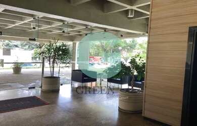 Imagem: O depósito possui 3 Vagas na garagem e 150m² de Área e está