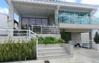 Imagem: A casa em condomínio possui 3 Dormitórios, 4 Banheiros, 4