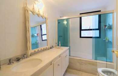 Imagem 12: Apartamento com 235.62 m², 4 quartos sendo 3 suítes à venda no bairro...