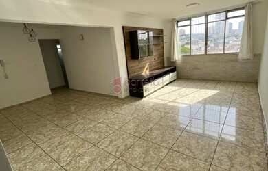 Imagem: O apartamento possui 3 Dormitórios, 2 Banheiros, 1 Vaga na