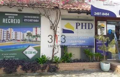 Imagem: A casa possui 5 Dormitórios, 4 Banheiros, 5 Vagas na garagem