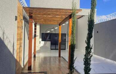 Imagem: Casa Térrea à Venda - Bairro Ibituruna