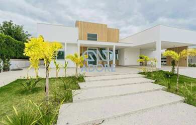 Imagem: A casa em condomínio possui 3 Dormitórios, 4 Banheiros, 2