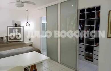 Imagem 8: APARTAMENTO À VENDA EM COPACABANA - REFORMADO - FRENTE - 195M² - 3 SUÍTES - VAGA