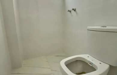 Imagem 11: 3 quartos de barbada junto da praça da flavio boyanovisk