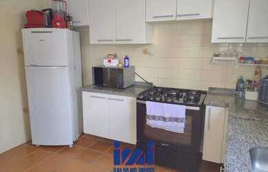 Imagem 4: Sobrado a venda com piscina à 30 metros do mar