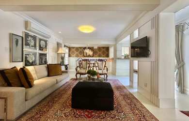 Imagem 14: Casa de alto padrão à venda Menino Deus