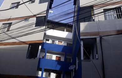 Imagem: A kitnet possui 1 Dormitório, 1 Banheiro e está localizado