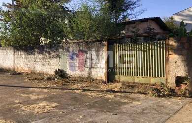 Imagem: O terreno possui 500m² de Área e está localizado em Jardim