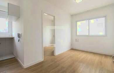 Imagem: O apartamento possui 2 Dormitórios, 1 Banheiro, 36m² de Área