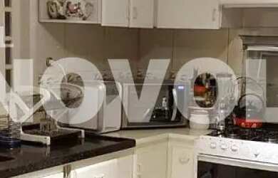 Imagem: A casa possui 3 Dormitórios, 3 Banheiros, 2 Vagas na garagem