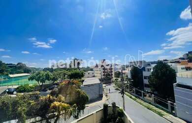 Imagem: O apartamento possui 3 Dormitórios, 3 Banheiros, 2 Vagas na