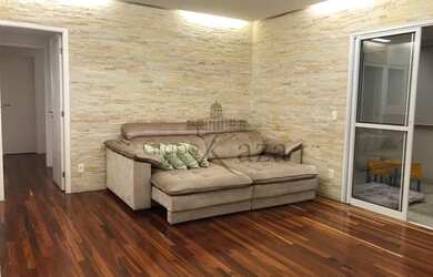 Imagem: O apartamento possui 3 Dormitórios, 2 Banheiros, 2 Vagas na