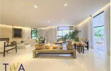 Imagem: O apartamento possui 4 Dormitórios, 5 Banheiros, 5 Vagas na