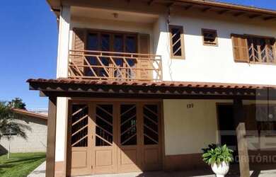 Imagem 2: Casa para Venda em Florianópolis, Ingleses, 3 dormitórios, 3 suítes, 1 banheiro, 2 vagas