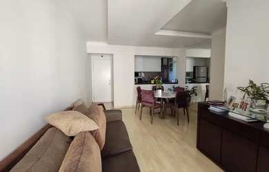 Imagem: O apartamento possui 3 Dormitórios, 2 Banheiros, 2 Vagas na