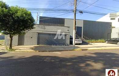 Imagem: O depósito possui 5 Vagas na garagem, 580m² de Área e está