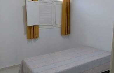 Imagem: A casa possui 3 Dormitórios, 2 Banheiros, 1 Vaga na garagem