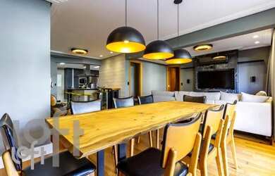 Imagem: O apartamento possui 2 Dormitórios, 4 Banheiros, 2 Vagas na