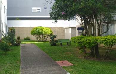 Imagem: O apartamento possui 3 Dormitórios, 1 Banheiro, 1 Vaga na garagem