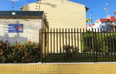 Imagem: A casa em condomínio possui 3 Dormitórios, 2 Banheiros, 2