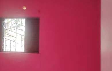 Imagem: A casa possui 2 Dormitórios, 1 Banheiro e está localizado