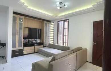 Imagem: A casa em condomínio possui 4 Dormitórios, 3 Banheiros, 2