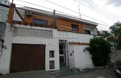 Imagem: A casa para alugar possui 3 Dormitórios, 4 Banheiros, 1 Vaga