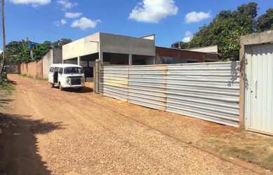 Imagem: O terreno possui 200m² de Área e está localizado em Riacho