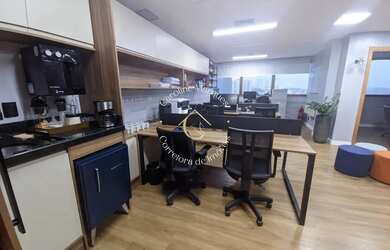 Imagem 2: Conjunto de salas prontas para uso no Hangar Business 64 m², reformada!