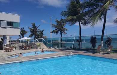 Imagem: O apartamento possui 1 Dormitório, 1 Banheiro, 1 Vaga na garagem