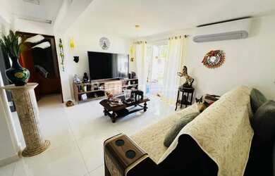 Imagem 4: BAIXOU!!! Ótima Casa no Condomínio Residencial Mônaco - Jardim Botânico Por R$ 1.000.000,0