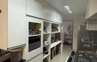 Imagem 12: Edifício Via Verde. Piscina, Churrasqueira, Imóvel mobiliadoeAr-condicionado