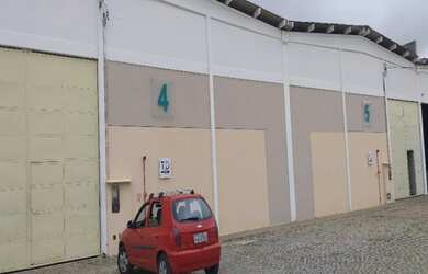 Imagem: O depósito possui 540m² de Área e está localizado em Itinga