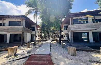 Imagem: A casa em condomínio possui 4 Dormitórios, 5 Banheiros, 232m²