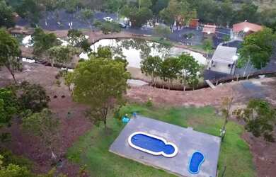 Imagem: A fazenda e possui Dormitórios, Suítes, Banheiros, 50000-0m²