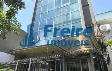 Imagem: O depósito possui 40m² de Área e está localizado em Azenha