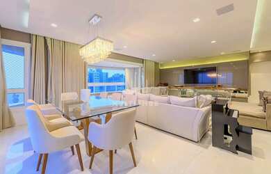 Imagem: O apartamento possui 2 Dormitórios, 4 Banheiros, 3 Vagas na