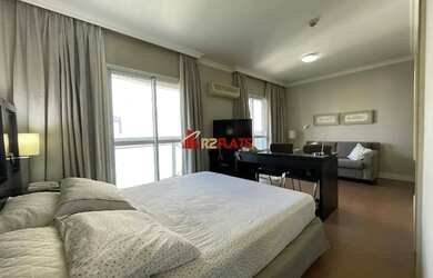 Imagem: O studio possui 1 Dormitório, 1 Banheiro, 1 Vaga na garagem