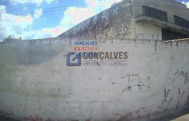 Imagem: O terreno possui 502m² de Área e está localizado em Campestre