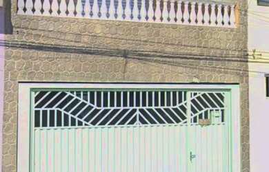 Imagem: A casa para alugar possui 3 Dormitórios, 2 Banheiros, 2 Vagas