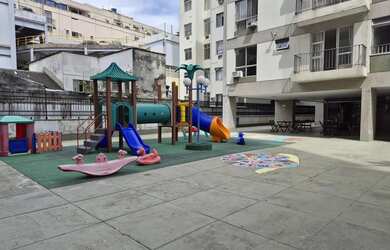 Imagem: O apartamento possui 2 Dormitórios, 2 Banheiros, 1 Vaga na