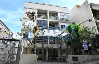 Imagem: O apartamento possui 1 Dormitório, 1 Banheiro, 1 Vaga na garagem