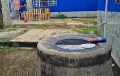 Imagem: A casa possui 3 Dormitórios, 2 Banheiros, 1 Vaga na garagem